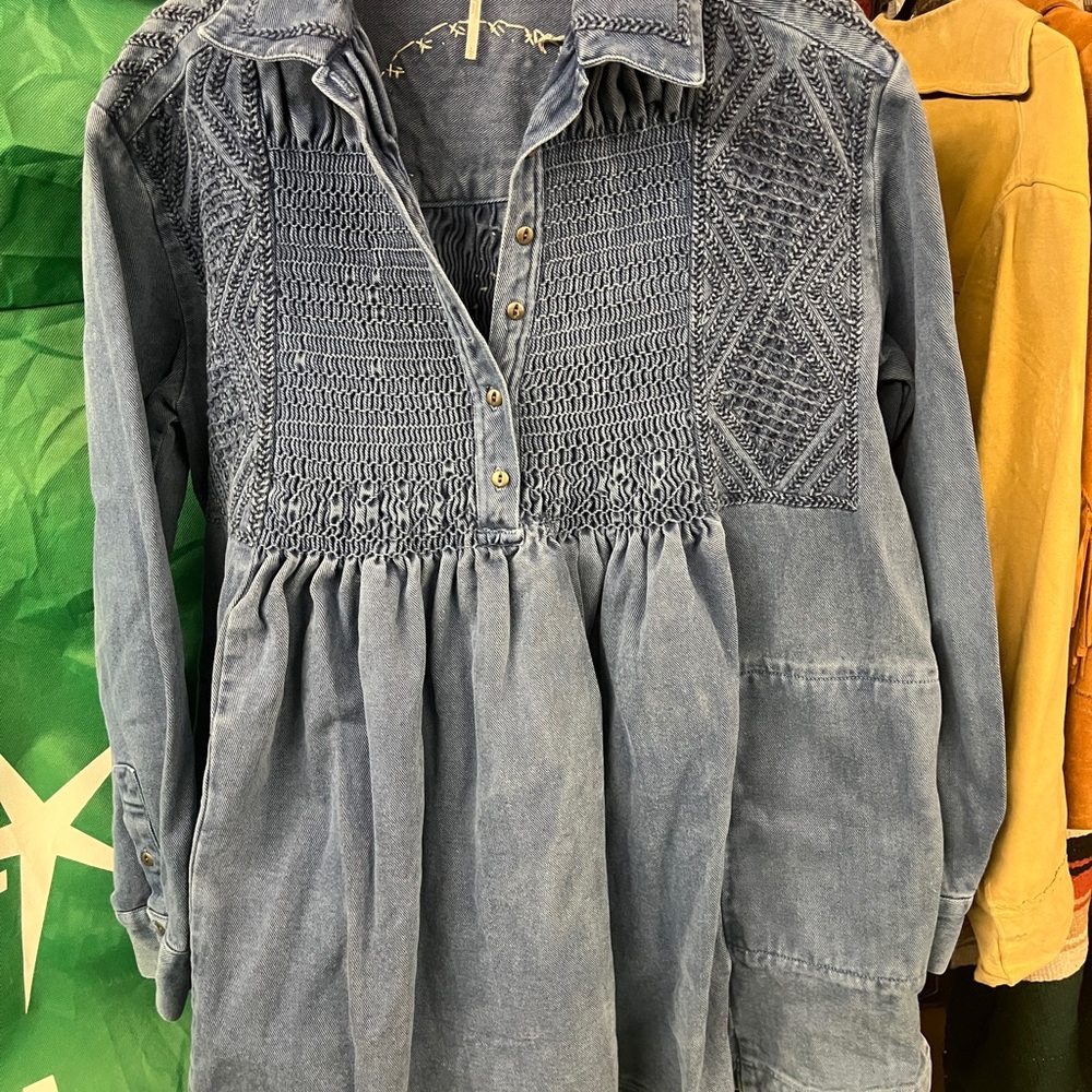 Free People Indigo Blue denim Tunic Top - Picture 2 of 8